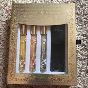Marc Jacobs Daisy travel Perfumes